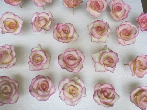 Finished gumpaste roses